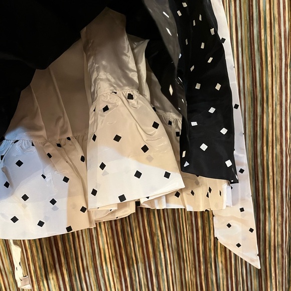 Ruffle polka dot dress - Picture 5 of 10